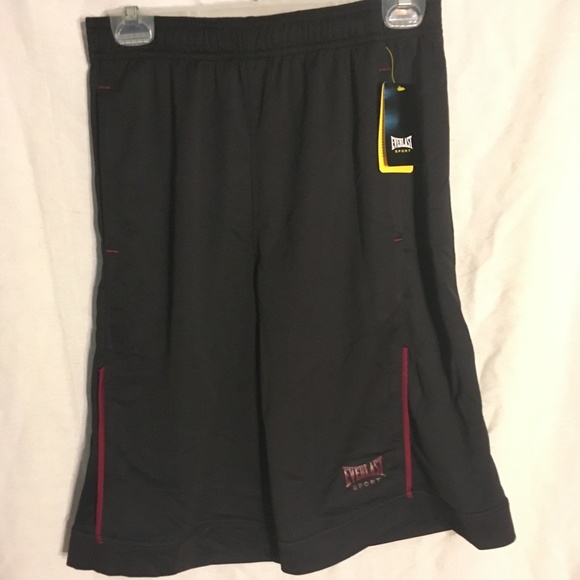 NWT Everlast Sport Black w/red trim shorts size S - Picture 2 of 7